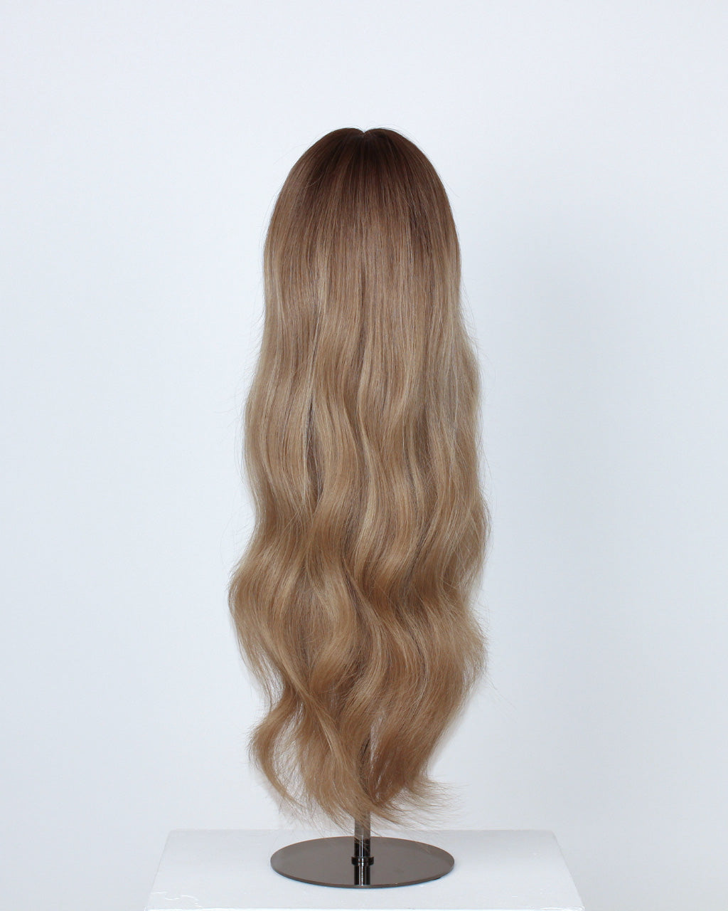 BHBD Noble Nightshade parykk 50 cm mørkblond money piece