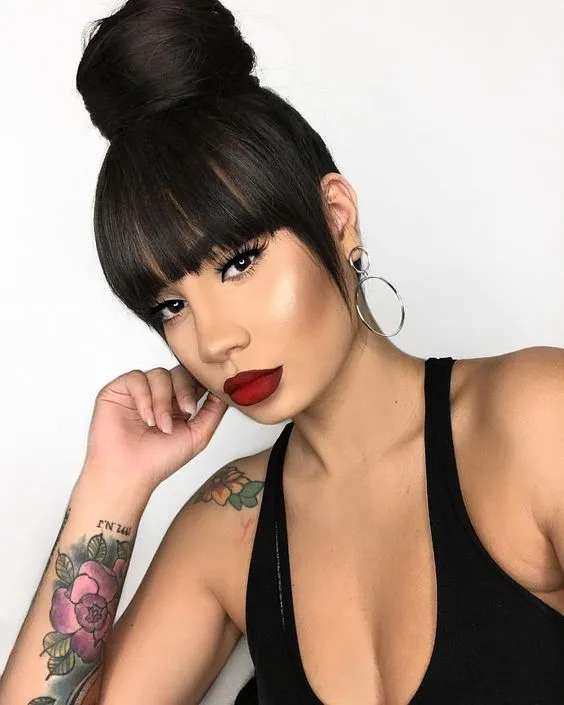 Diva Maker Hair Prosthetics Brielle Bold Pony Bun hestehale