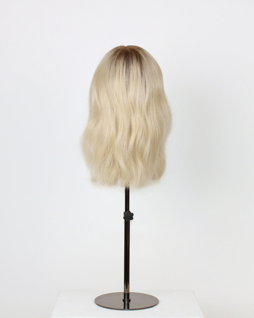 BHBD Fiorella 35 cm parykk ekte hår platin askeblond