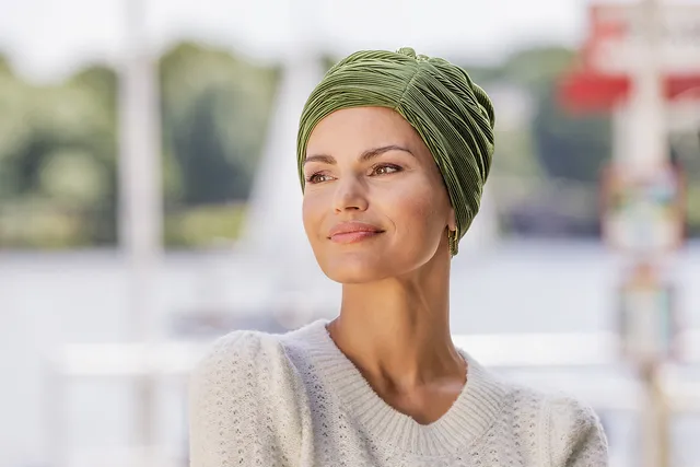 Perma-Rite Style 985 Plissée hodeskjerf naturmateriale